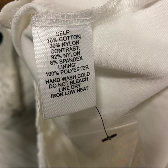 Lulu’s  | Lacey Lane White Lace Long Sleeve Dress Size XS NEW - Picture 8 of 12